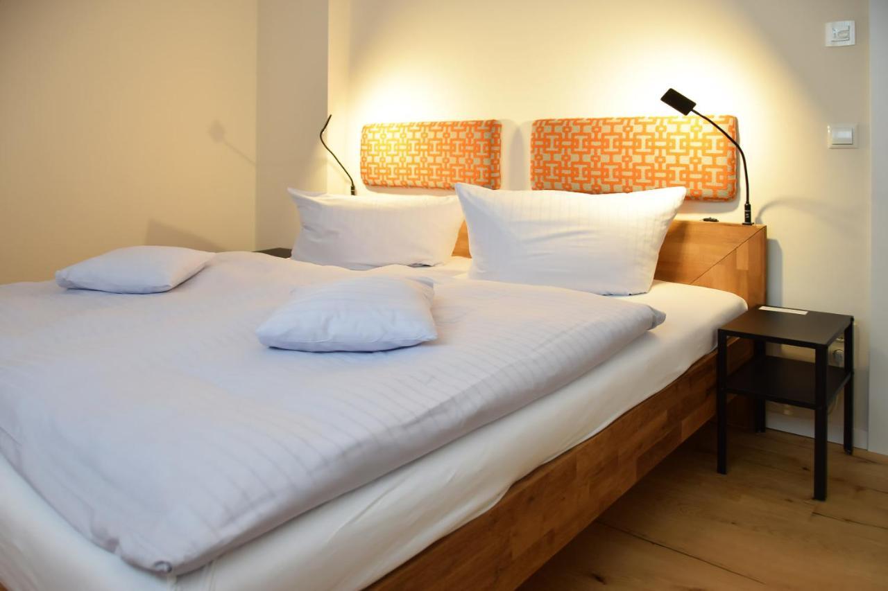 Elbe Apartment *